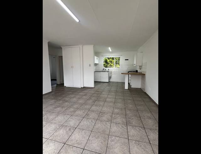 2 BEDROOM APARTMENT RENTED IN BOKSBURG WEST